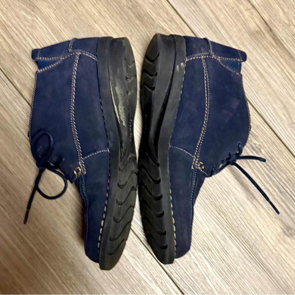 Clarks Navy Ankle Boots - Picture 3 of 9